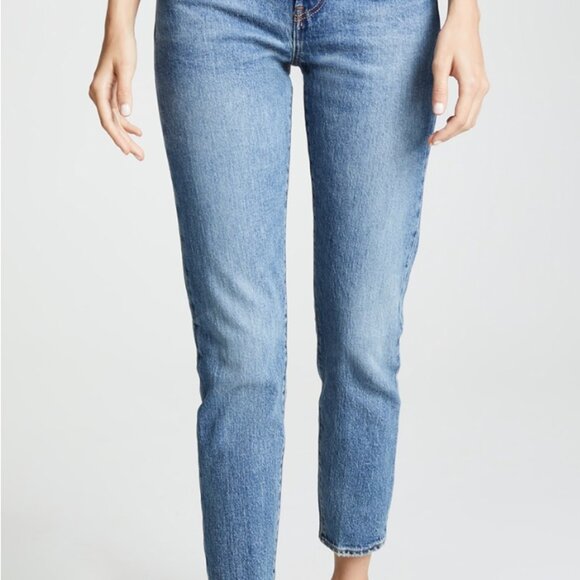 Levis Wedgie Icon - Picture 1 of 6
